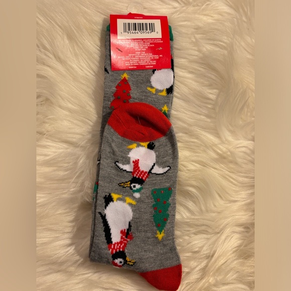 Christmas Penguin Long Socks - Picture 2 of 4